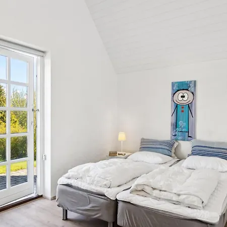 Fania - 500m From The Sea By Interhome *